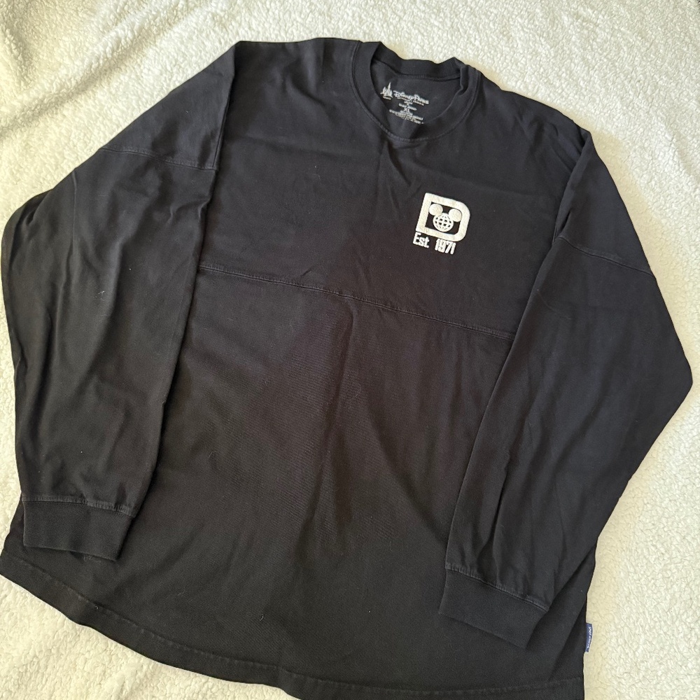 Disney World Solid Black Spirit Jersey XL